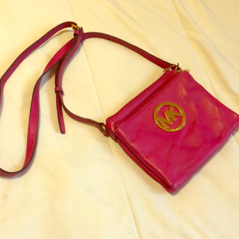 Pink Michael Kors crossbody purse
